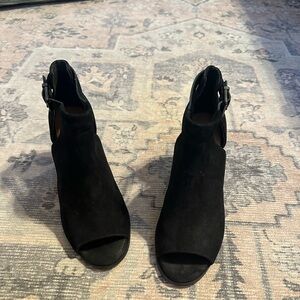 Arturo Chiang Peep Toe Black Booties